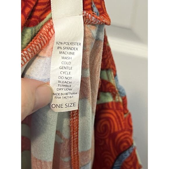 LulaRoe unicorn One Size Red DinosaurThemed Leggings Size 2-12 - Picture 6 of 8